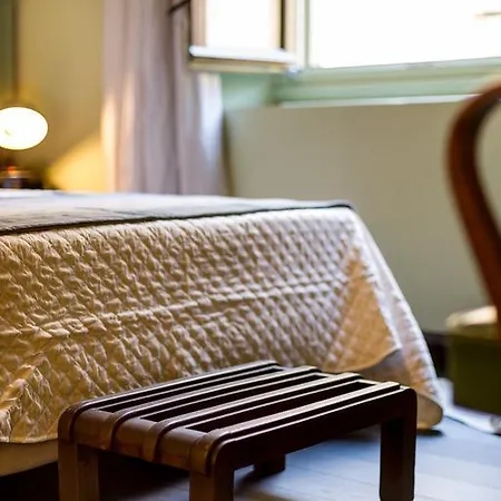 Arnobio بيت ضيافة