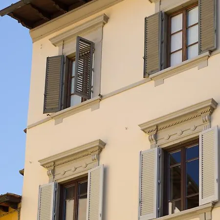 Arnobio 4*